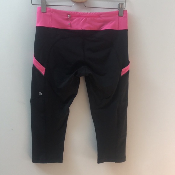 Lululemon Run: Mod Moves Crop - Picture 5 of 7